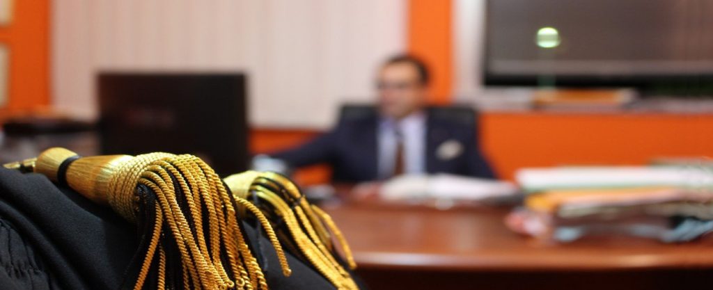 Pali elettrici pericolanti – azione di nunciazione esperibile.